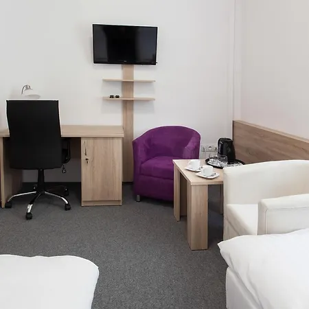 Dom Studenta Nr 1 Ans W Koninie Hostel *